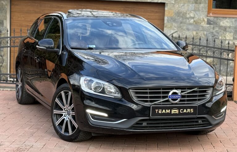 Volvo V60 2.4 D [D6] PHEV AWD Summum Geartronic