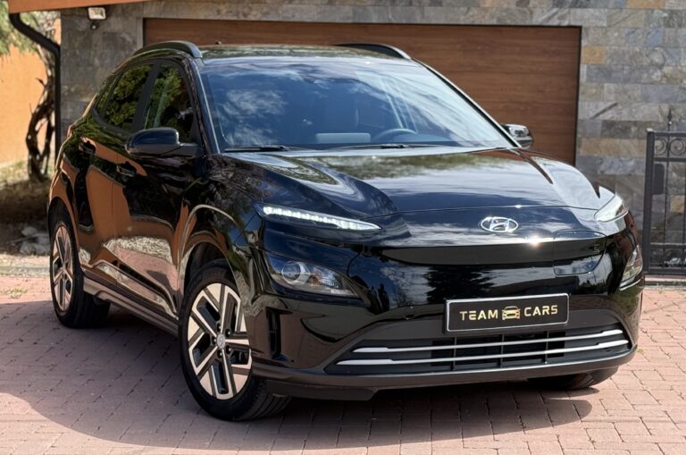 Hyundai Kona ELECTRIC BLACK 36.000km 39kwh