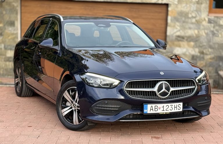 Mercedes-Benz C trieda Kombi C300e 313 koní LUXURY LINE